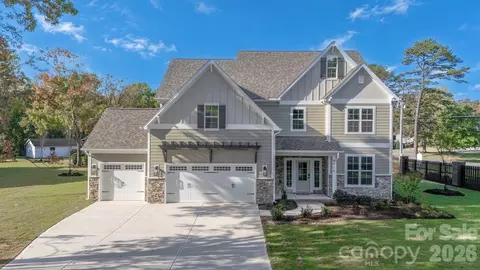 6910 Alexander Rd, Charlotte, NC 28270