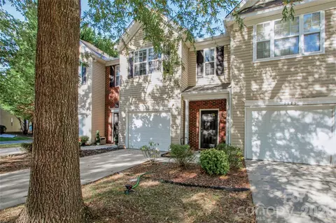 7741 Abigail Glen Dr, Charlotte, NC 28212