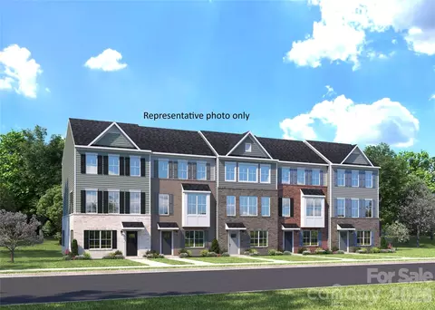 7360 Marino Ct, Charlotte, NC 28212