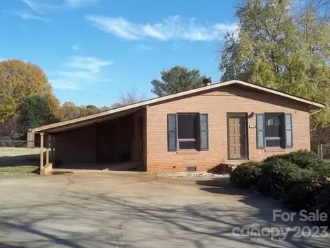 131 Chamblee Dr, Salisbury, NC 28147 photo 1