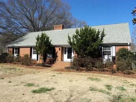 400 Windsor Dr, Salisbury, NC 28144 photo 1