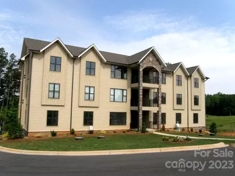 2000 Marina Pointe Rd, Salisbury, NC 28146 photo 1