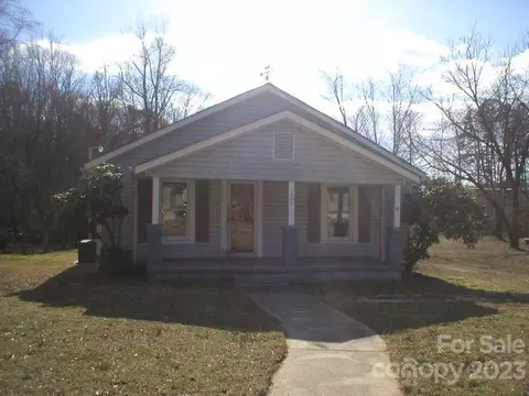 209 2nd St W, Landis, NC 28088 photo 1