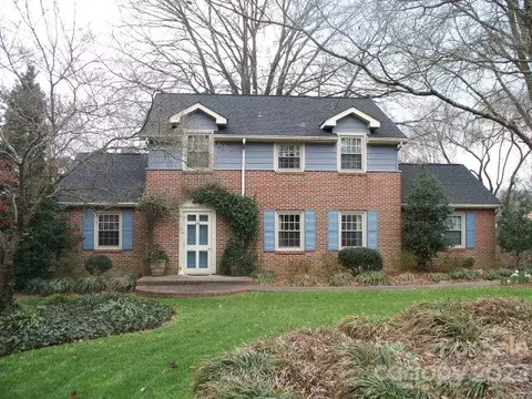 413 Windsor Dr, Salisbury, NC 28144 photo 1