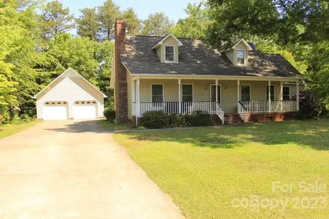 620 Campbell Ave E, Granite Quarry, NC 28072 photo 1