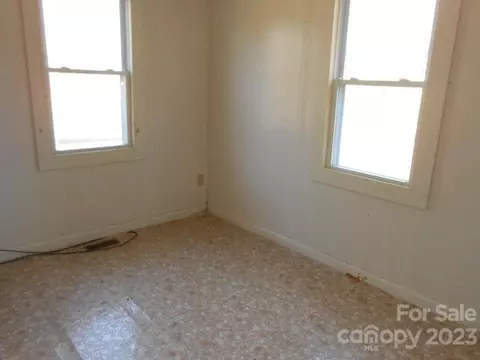 1875 White Rd, Mount Ulla, NC 28125 photo 6