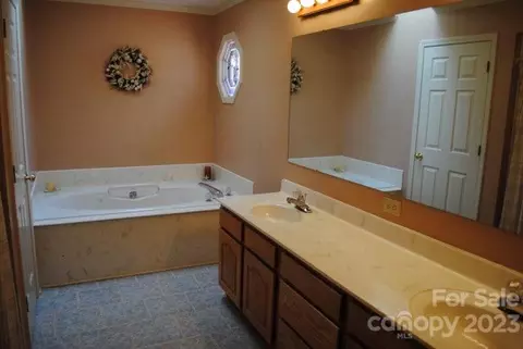 100 Five R, Salisbury, NC 28146 photo 11