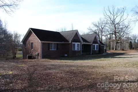 100 Five R, Salisbury, NC 28146 photo 1