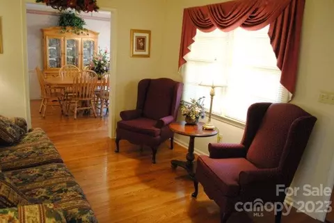 100 Five R, Salisbury, NC 28146 photo 4