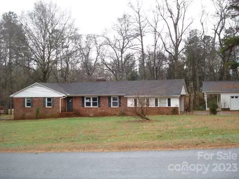 130 Nottingham Rd, Salisbury, NC 28147 photo 1