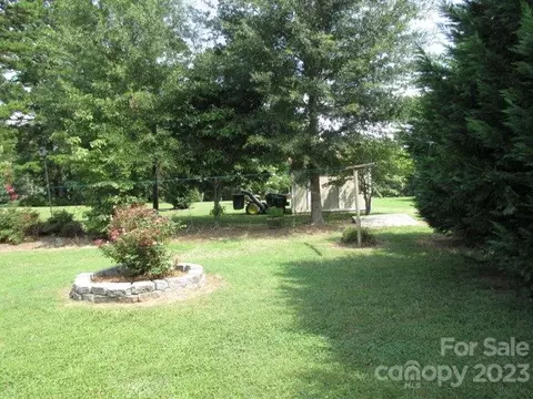 2070 E Ridge Rd, Salisbury, NC 28144 photo 13