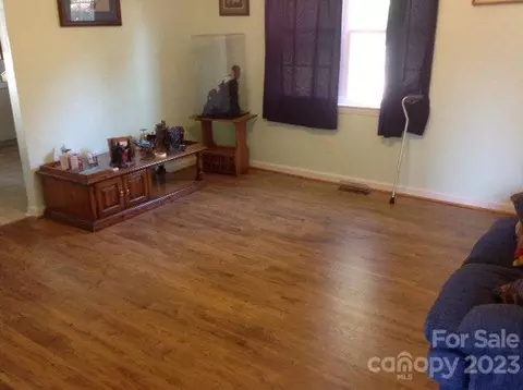 706 8th St, Spencer, NC 28159 photo 10