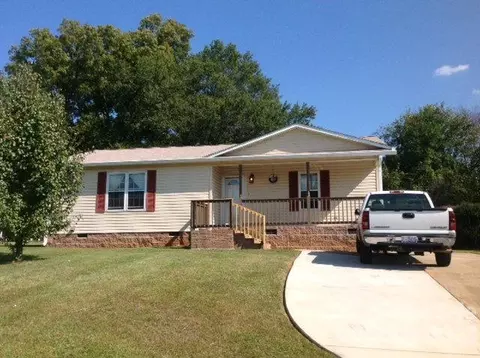 706 8th St, Spencer, NC 28159 photo 1