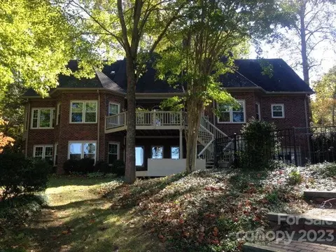 1204 Pendleton Dr, Kannapolis, NC 28081 photo 1