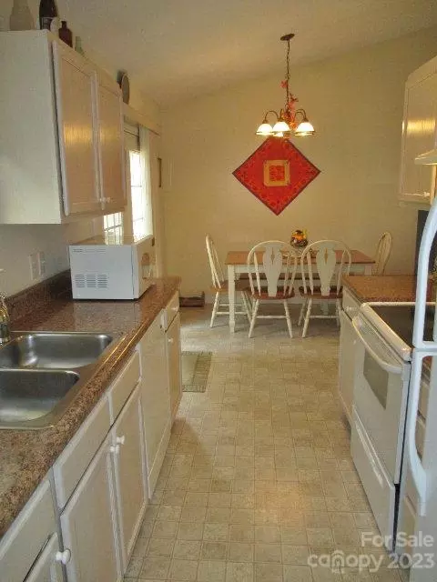 512 Willow Rd, Salisbury, NC 28147 photo 7
