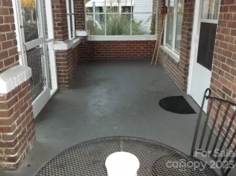 511 7th St, Spencer, NC 28159 photo 5
