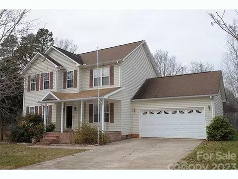 220 Random Dr, Salisbury, NC 28147 photo 1