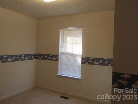 702 Willow Rd, Salisbury, NC 28147 photo 5