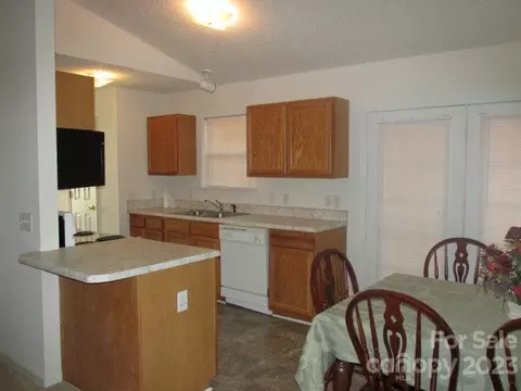 702 Willow Rd, Salisbury, NC 28147 photo 10
