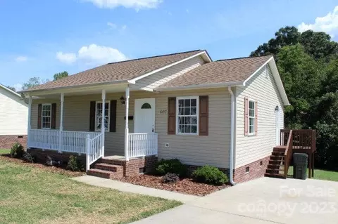 607 Rowan Ave S, Spencer, NC 28159 photo 1