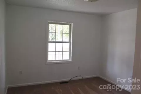 607 Rowan Ave S, Spencer, NC 28159 photo 7