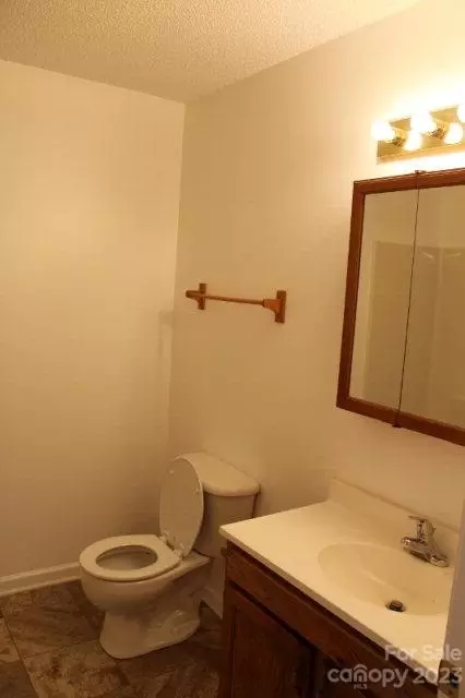 607 Rowan Ave S, Spencer, NC 28159 photo 8