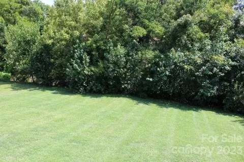 607 Rowan Ave S, Spencer, NC 28159 photo 4