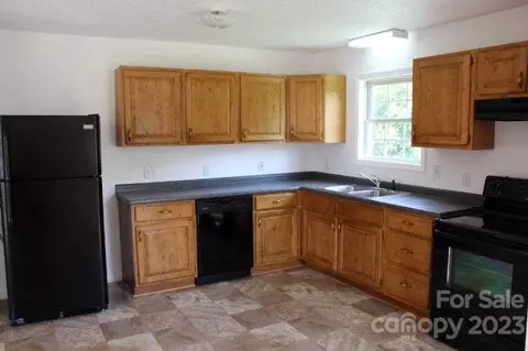 607 Rowan Ave S, Spencer, NC 28159 photo 13