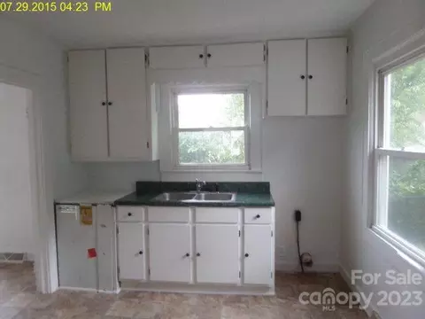 703 Ruth Ave, Kannapolis, NC 28083 photo 5