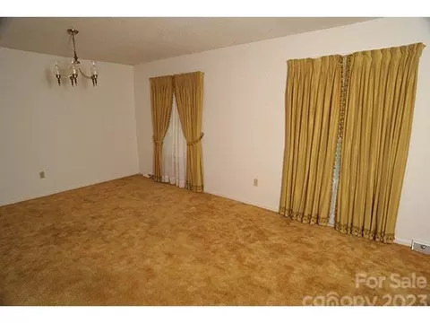 140 Eagle Dr, Salisbury, NC 28144 photo 2