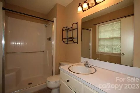 301 Wake Dr, Salisbury, NC 28144 photo 8