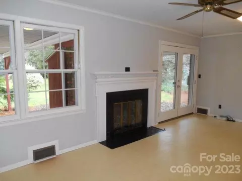 1375 Colonial Dr, Salisbury, NC 28144 photo 10