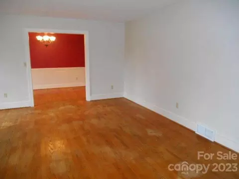 1375 Colonial Dr, Salisbury, NC 28144 photo 4