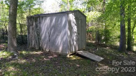 215 17th St W, Spencer, NC 28159 photo 2