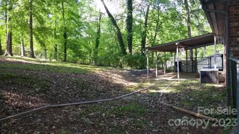 215 17th St W, Spencer, NC 28159 photo 3