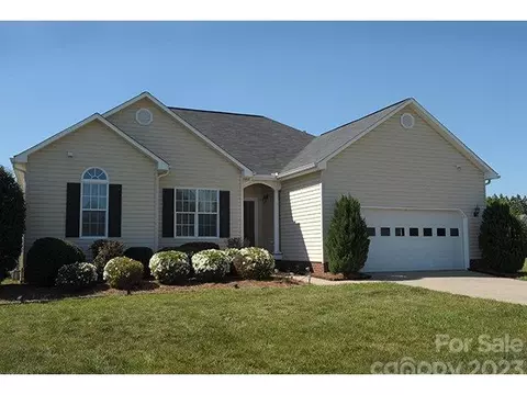 369 Chase Dr, Salisbury, NC 28147 photo 1