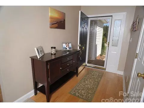 369 Chase Dr, Salisbury, NC 28147 photo 2