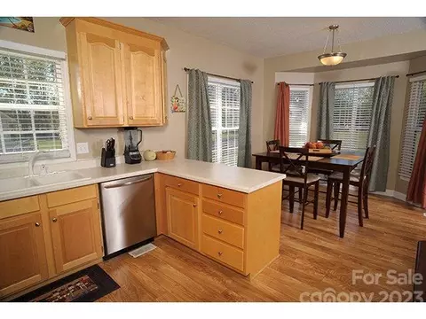 369 Chase Dr, Salisbury, NC 28147 photo 10