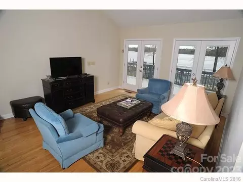 655 Pebble Point Rd, Salisbury, NC 28146 photo 9