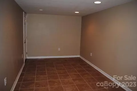 975 Jackson Rd, Salisbury, NC 28146 photo 6