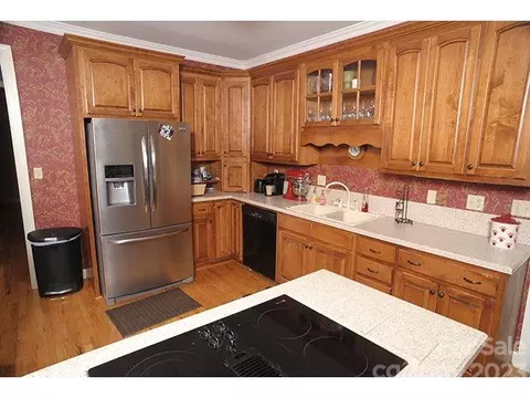 1709 Benjamin Dr, Salisbury, NC 28146 photo 9