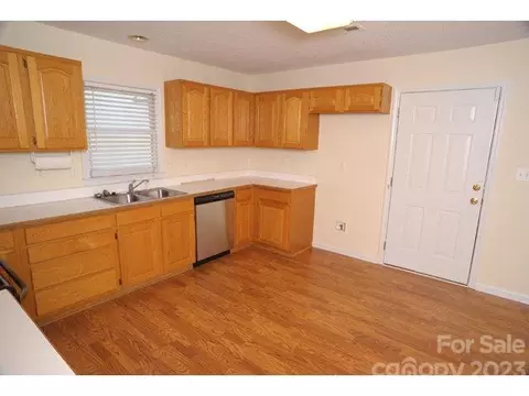 123 Pondview Dr, Salisbury, NC 28147 photo 6