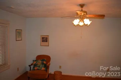 328 Mitchell Ave, Salisbury, NC 28144 photo 10