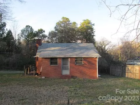 511 20th St W, Kannapolis, NC 28081 photo 2