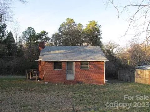 511 20th St W, Kannapolis, NC 28081 photo 1
