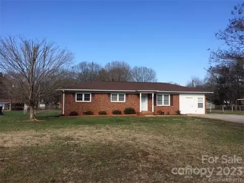 160 Chamblee Dr E, Salisbury, NC 28146 photo 2