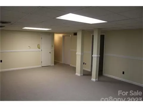 1127 Roundknob Ave, Salisbury, NC 28144 photo 2
