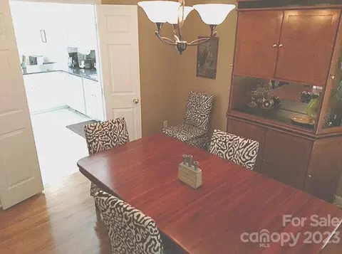 806 Overhill Rd, Salisbury, NC 28144 photo 2