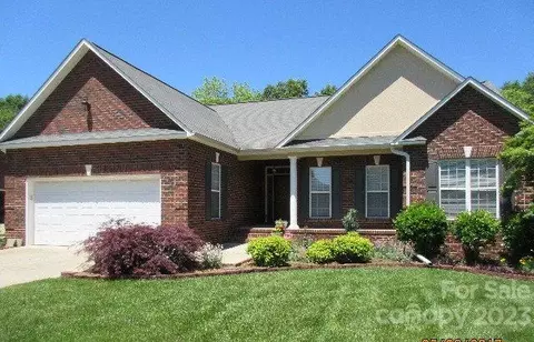 806 Overhill Rd, Salisbury, NC 28144 photo 1