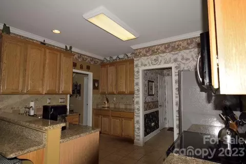 1204 Edgewater Ct, Salisbury, NC 28146 photo 13